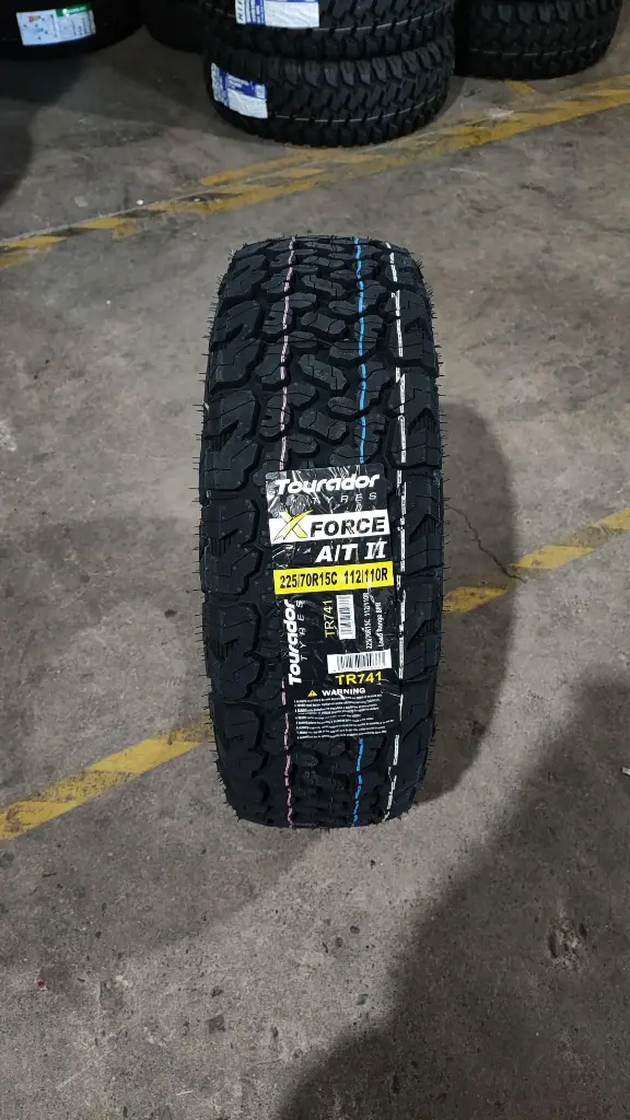 NEUMÁTICO 225:70 R15C TOURADOR C FORCE A:T 2 8PR 112:110R BZ - 2.webp