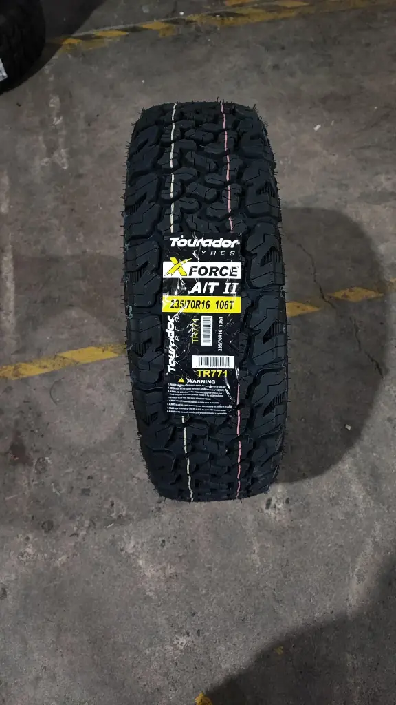 NEUMÁTICO 235:70 R16 TOURADOR X FORCE A:T 2 106T BZ - 2.webp